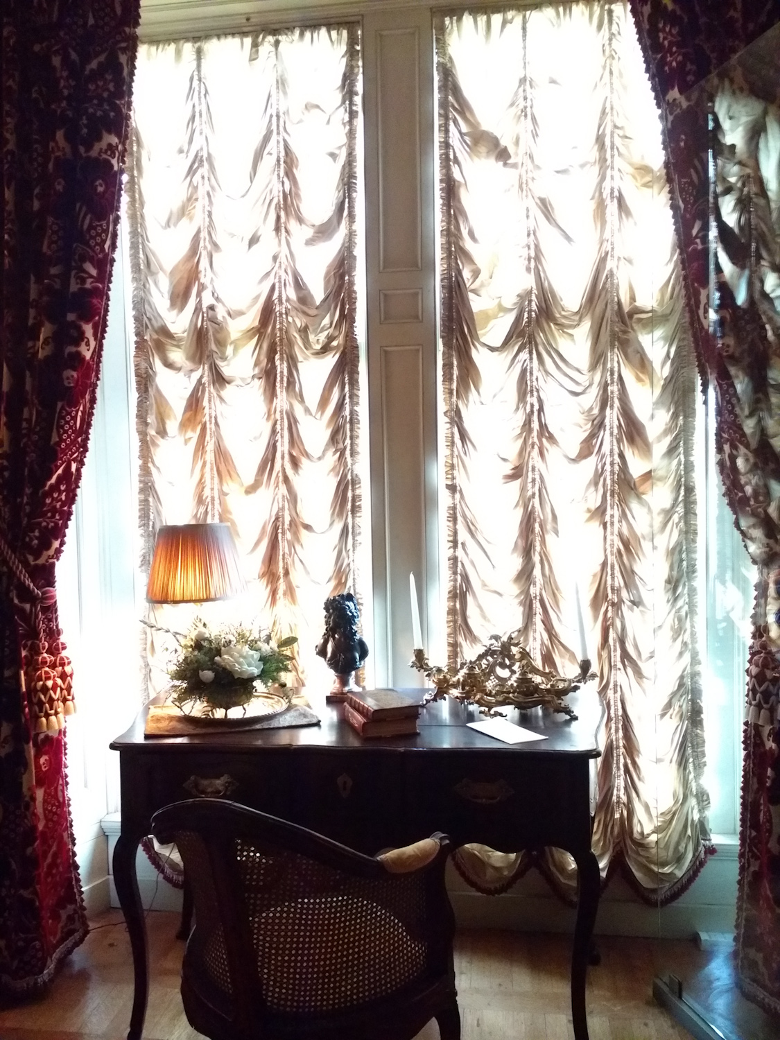 Desk in Louis XV room